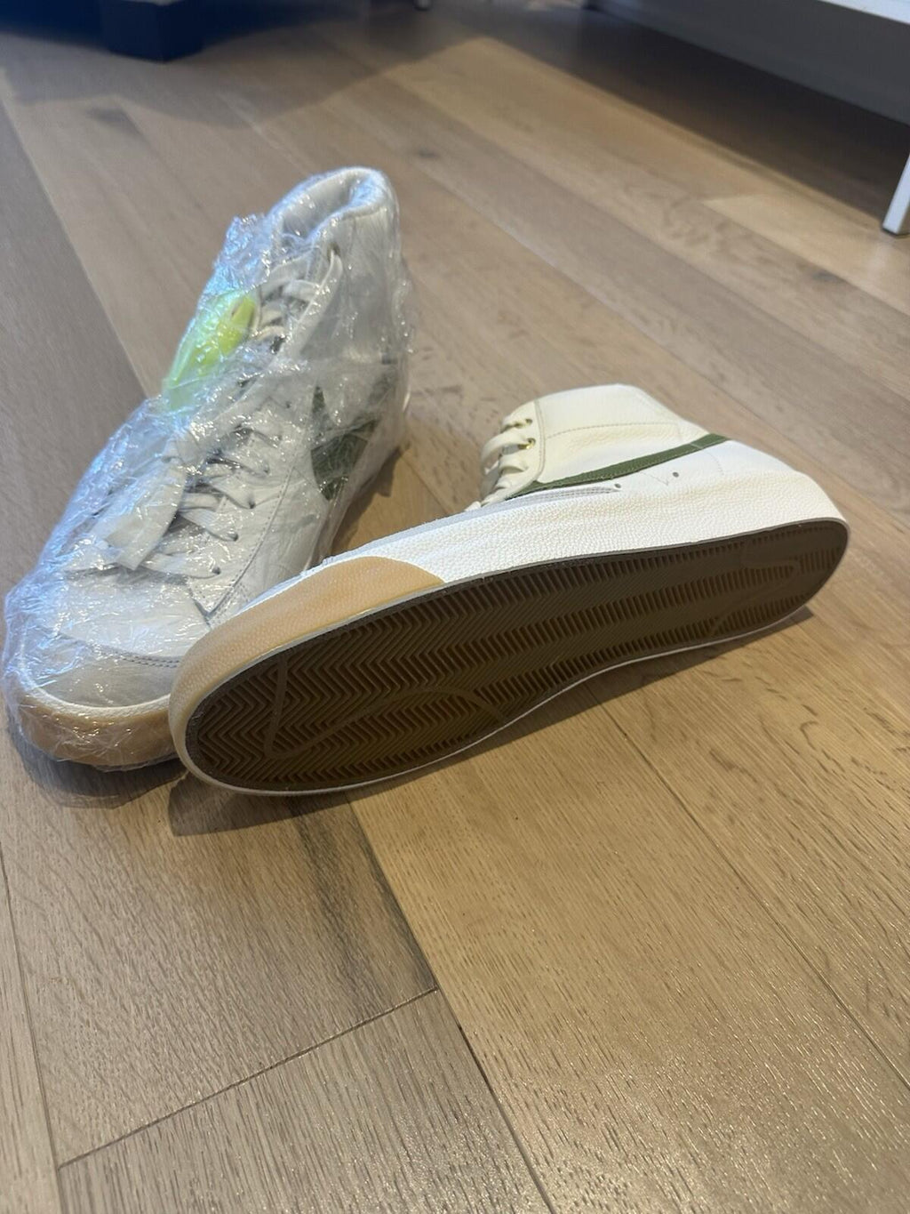 Nike Blazers Asparagus Snakeskin White & Green  Men’s Size 14