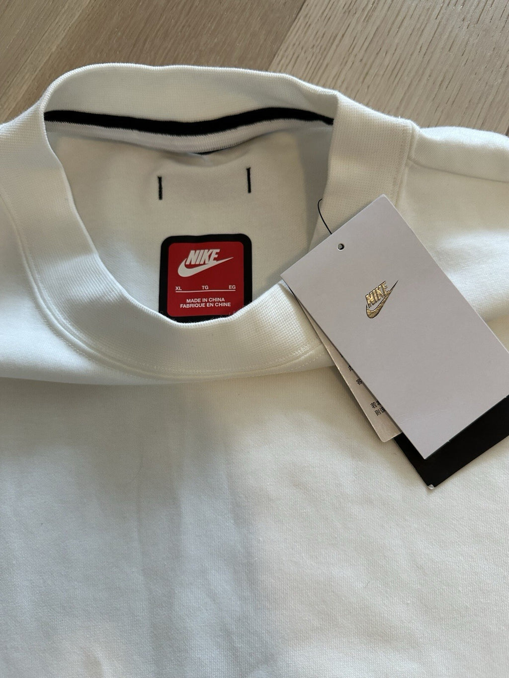Nike Oversized T-Shirt Men’s XL Off White