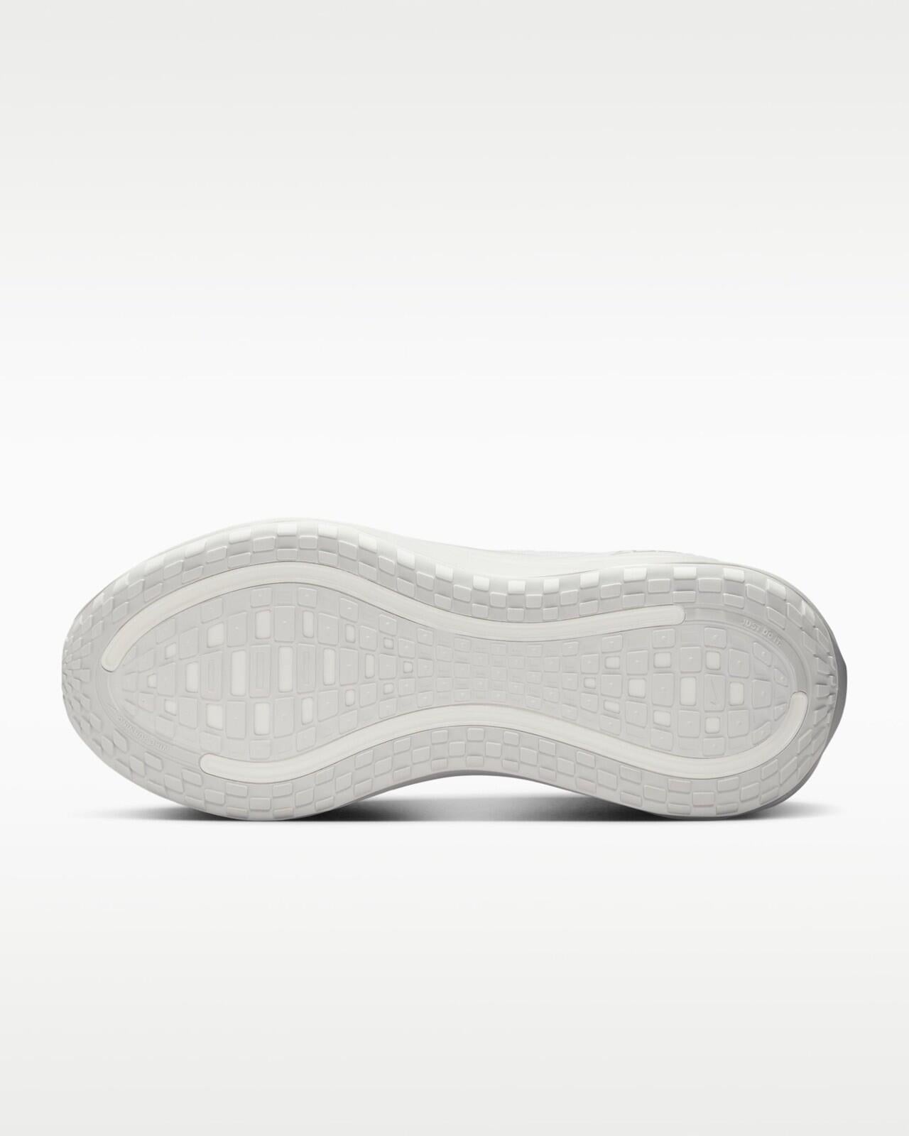 Nike Vomero Plus Men’s Size 14 White/Photon Dust/Metallic Silver/Summit White