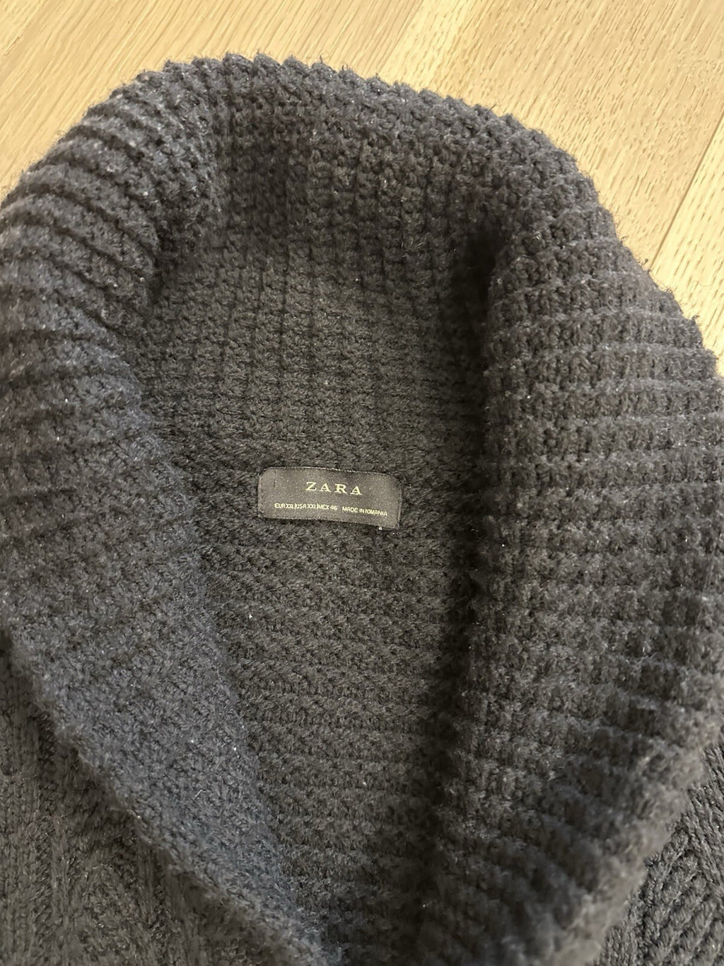 Zara Men’s Knit Black Size XL