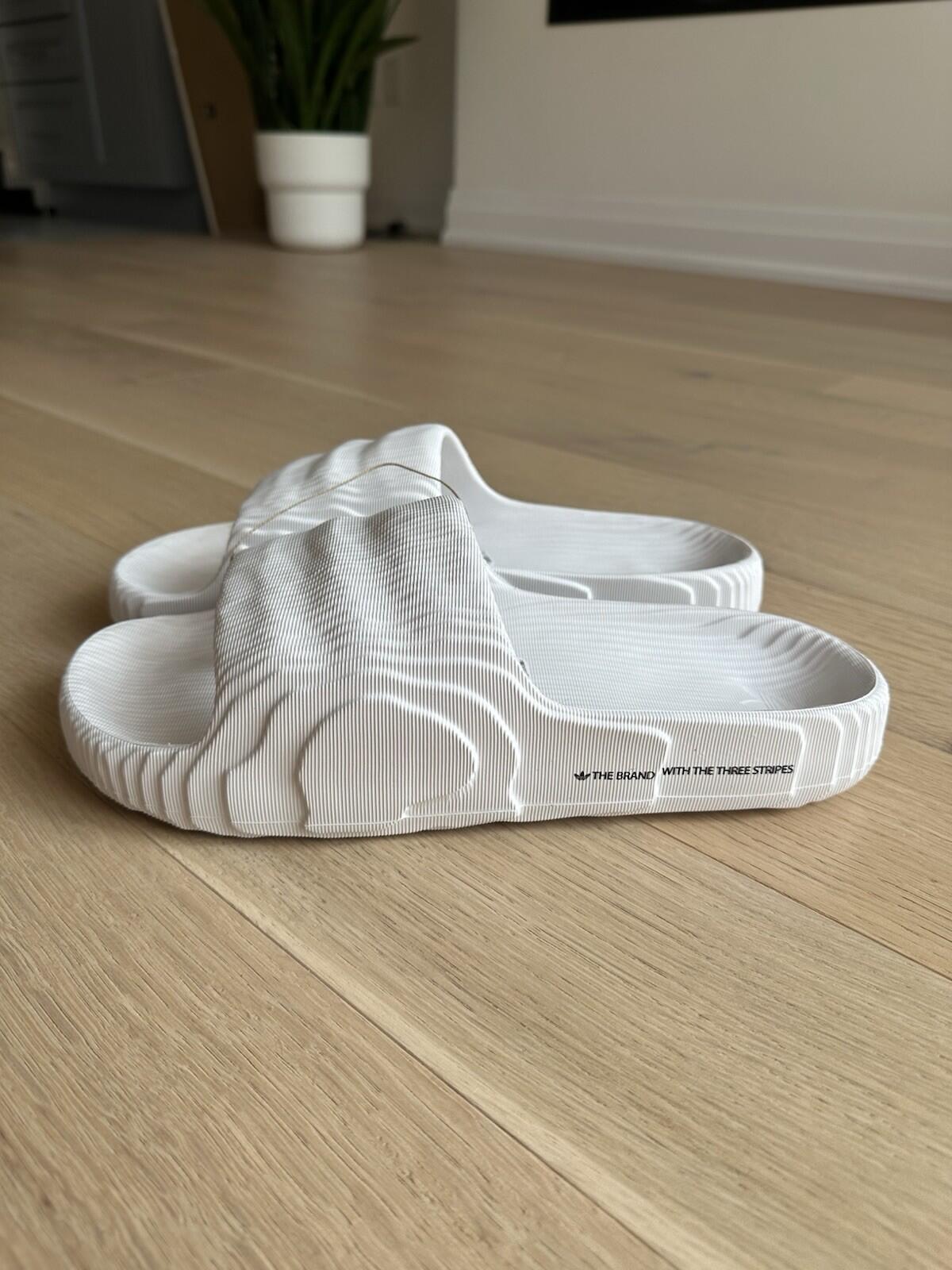 ADIDAS Adilette 22 Slides Men’s Size 13 White