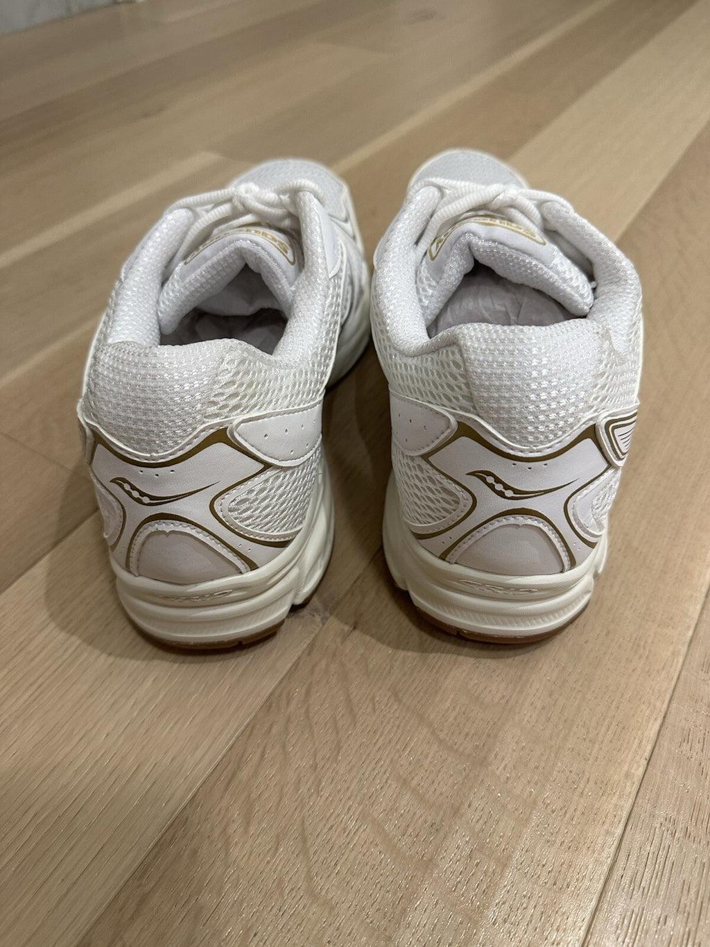 Saucony Men’s Ride Millennium White/Bronze Men’s 14