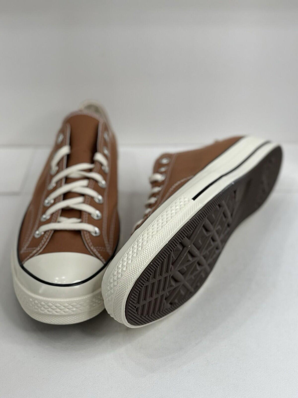 Converse chuck taylor 70 low Brown/ White Mens Size 12