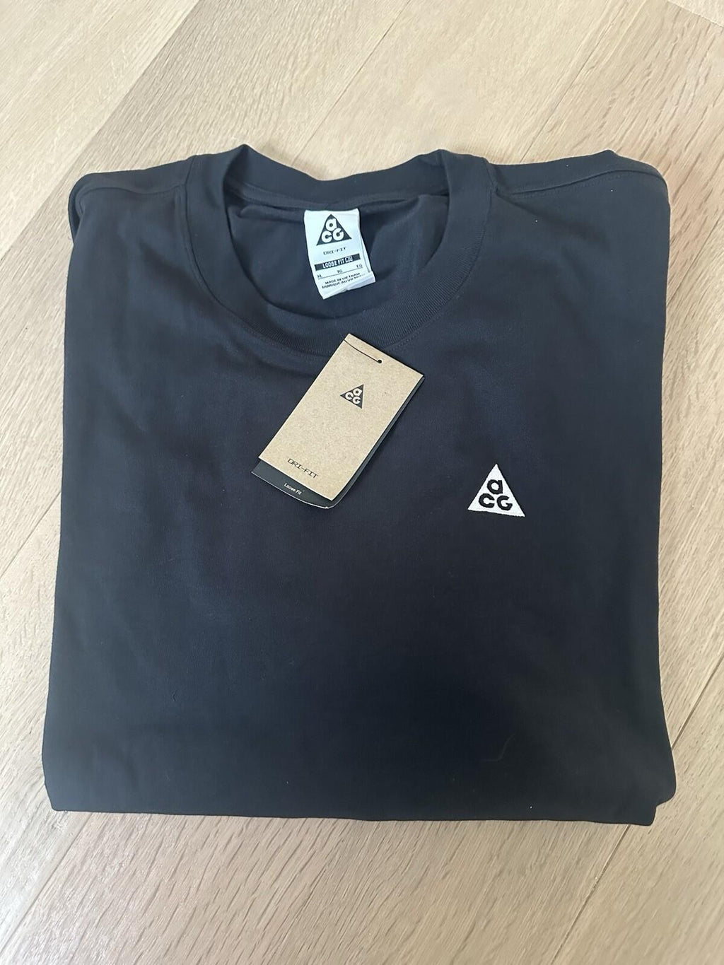 Nike ACG Heavyweight Rare T Shirt Men’s XL Black