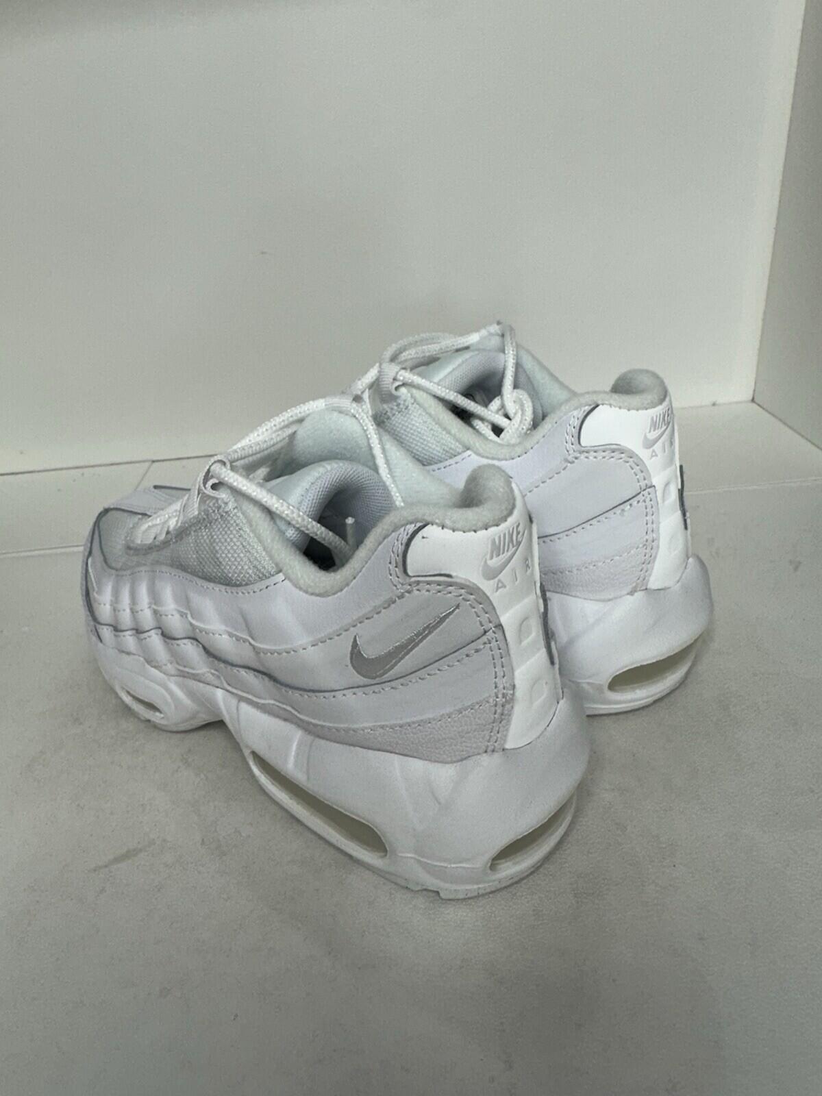 Nike Air Max 95 ‘Triple White’ Size 5Y