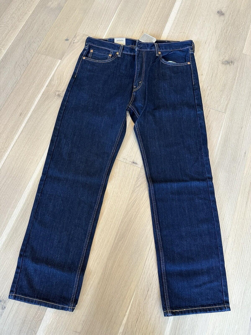 Levis Denim 505 Regular Mens Size 38x32 Dark Blue