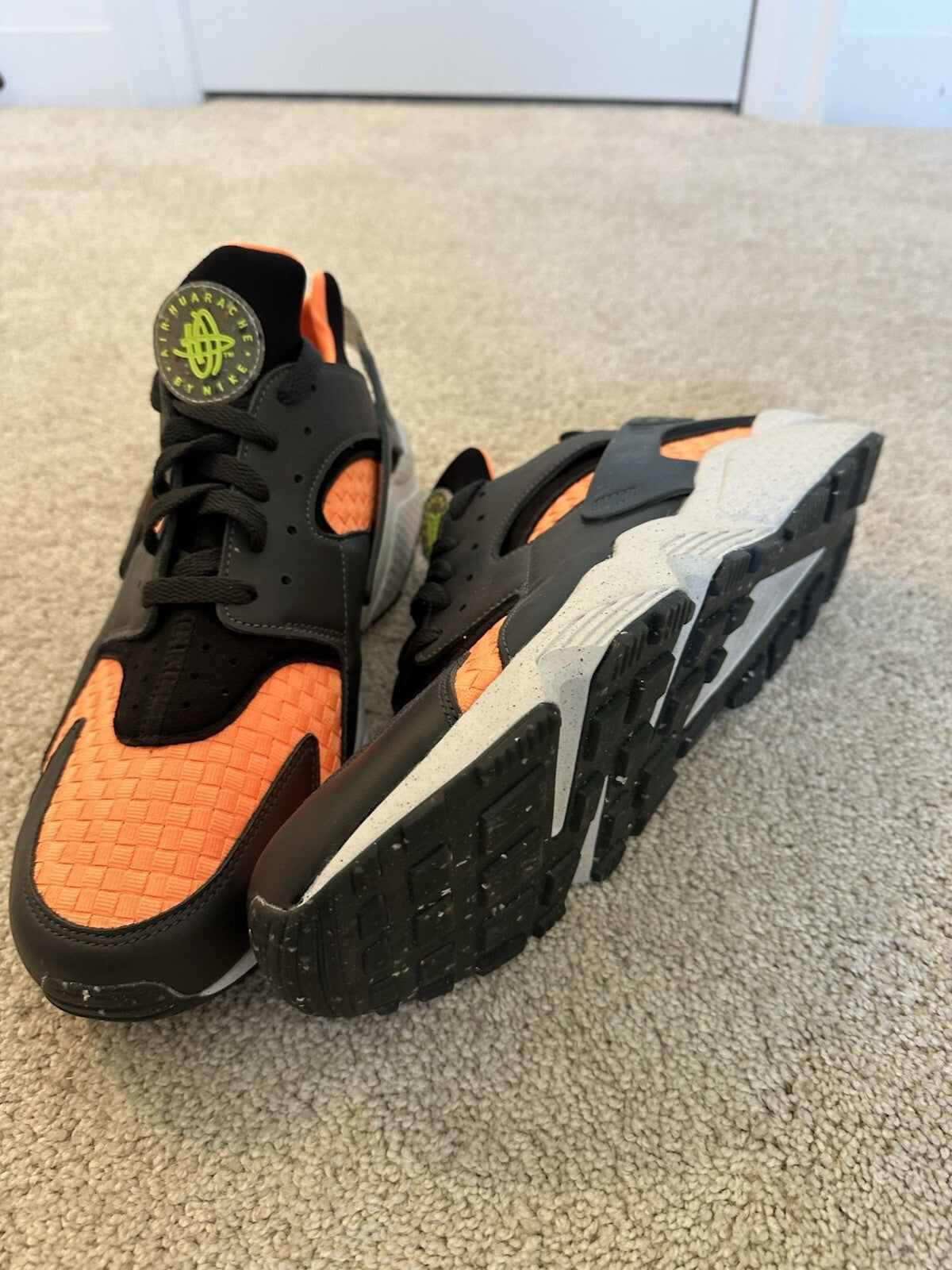 Nike Huarache Atomic Orange Men’s Size 14