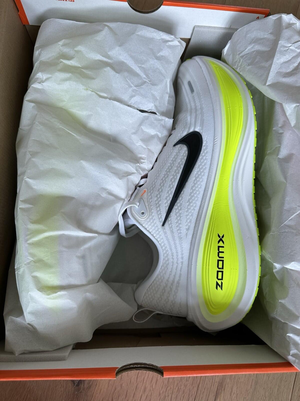 Nike Vomero Plus White Black Volt Men’s Size 14