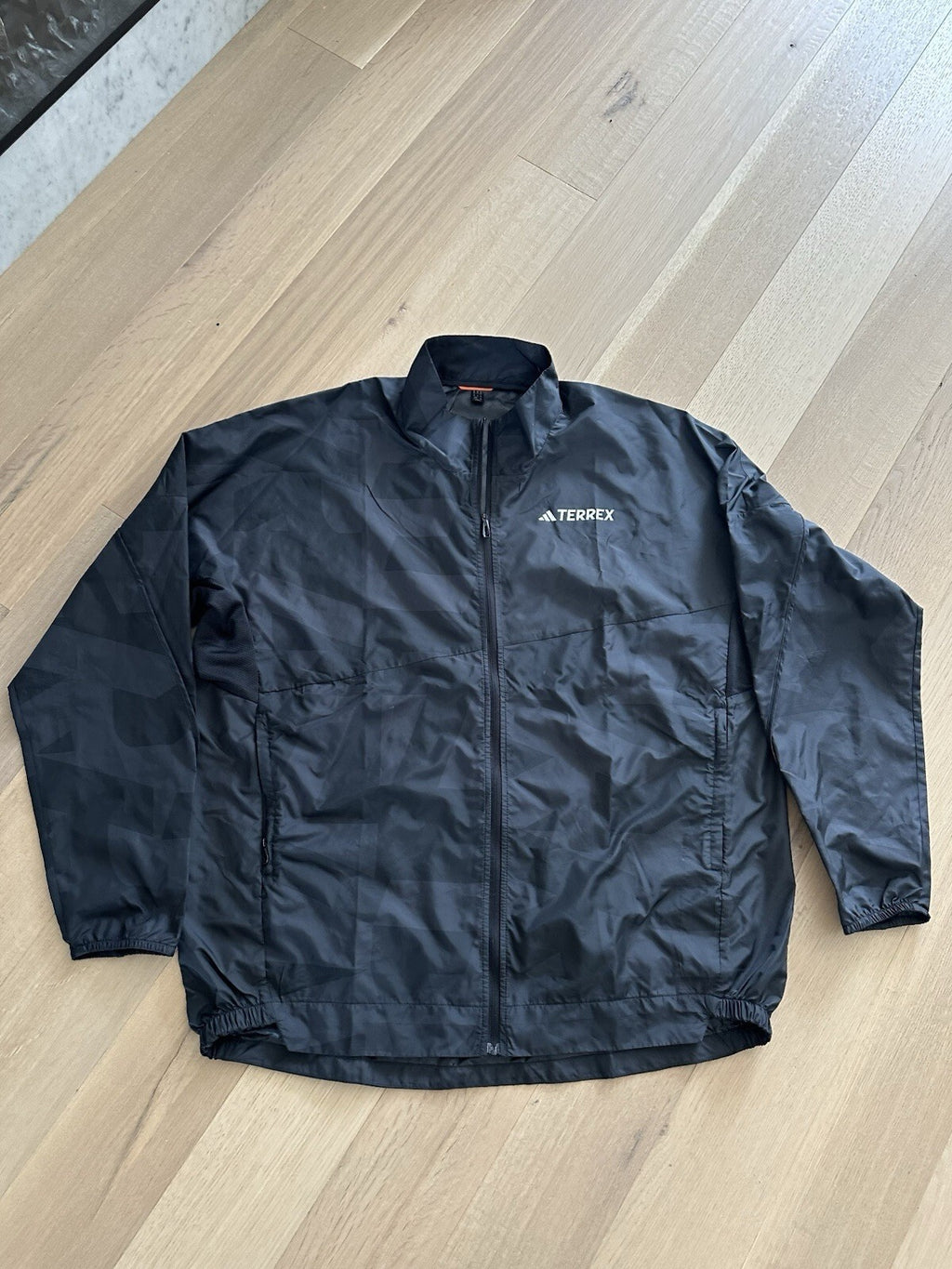 Adidas Terrex Lightweight Jacket Men’s Size XL Black