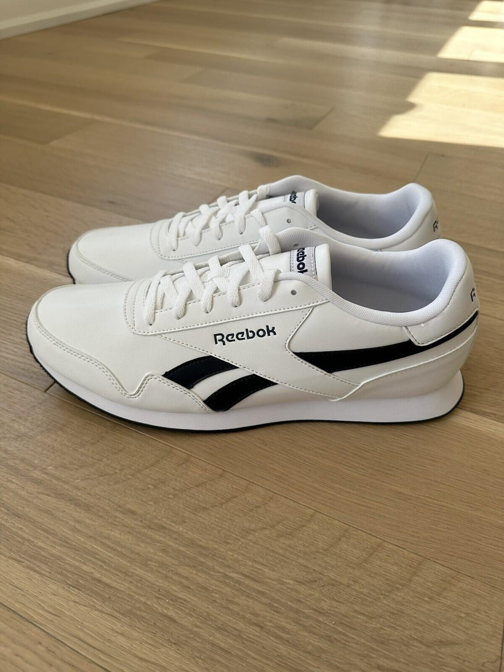 REEBOK ROYAL CL JOGGER 3 Men’s Shoe Size 13 White/conavy/black