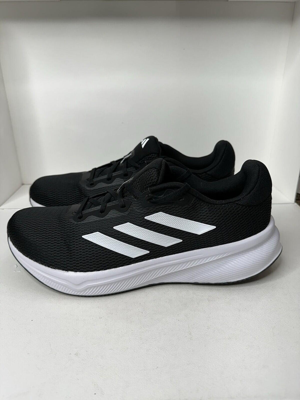Adidas Response CBLACK /FTWWHT /CBLACK Men’s Size 14 BNIB
