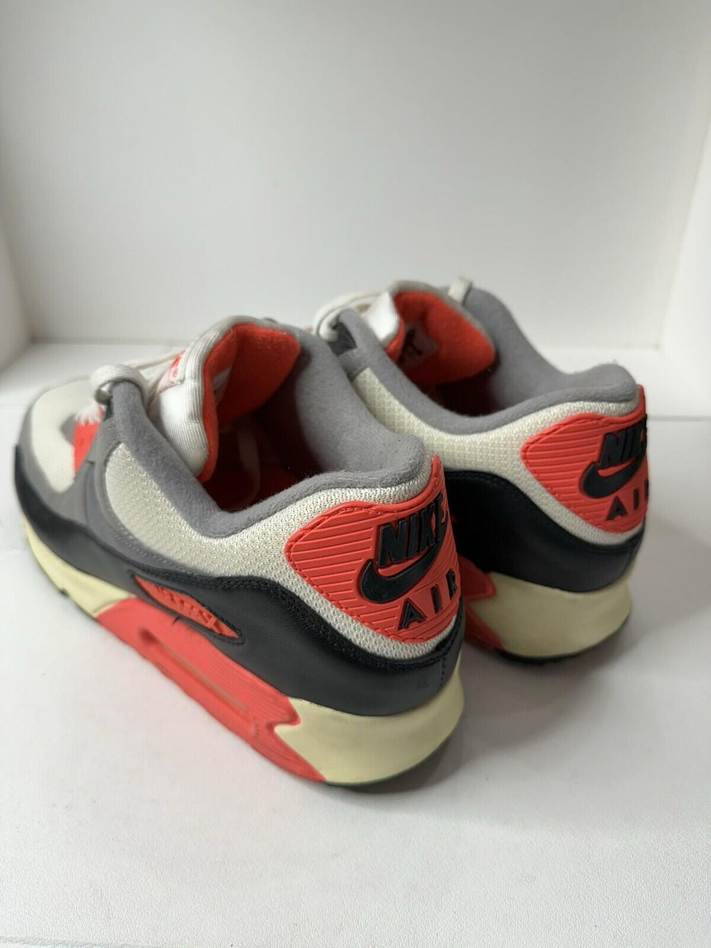 Nike Infrared 90 Vintage Men’s Size 13 Pristine Condition 10/10