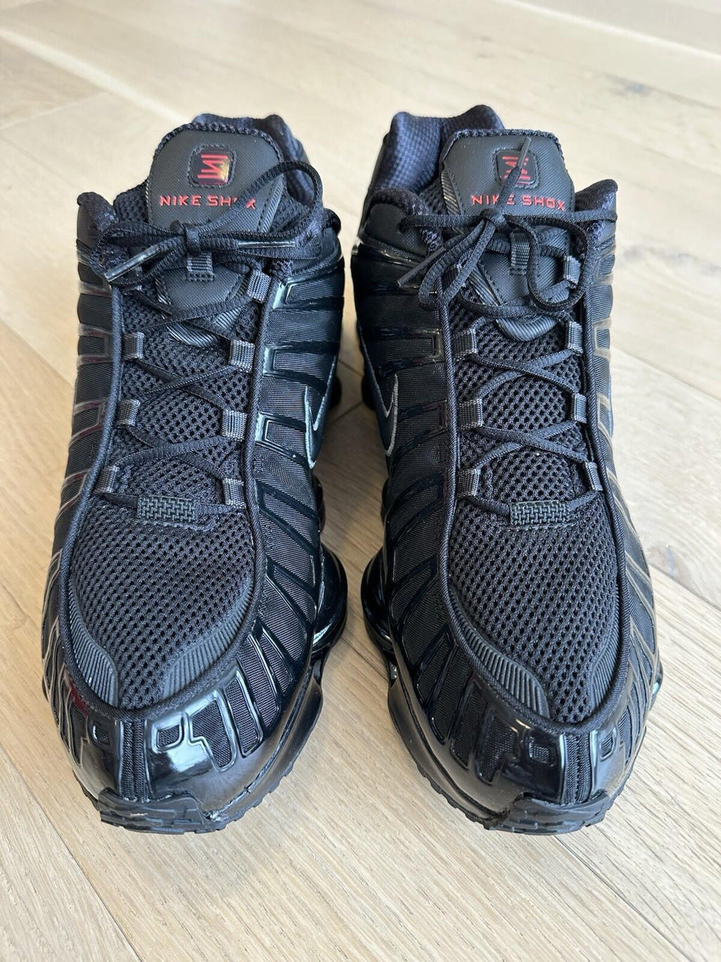 NIKE SHOX TL BLACK/BLACK-MTLC HEMATITE Men’s 14 BNIB
