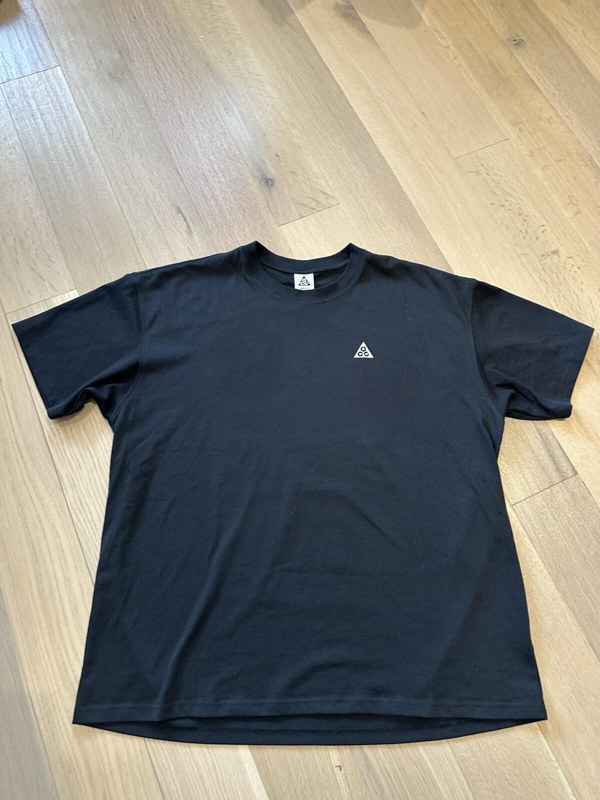 Nike ACG Loose Fit Tshirt Black Mens XL