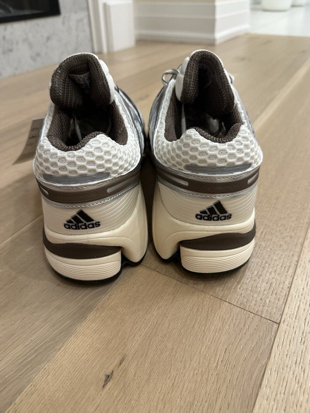 Adidas ADISTAR CONTROL 5 WWHT/CBLACK/CWHIT Men’s 14
