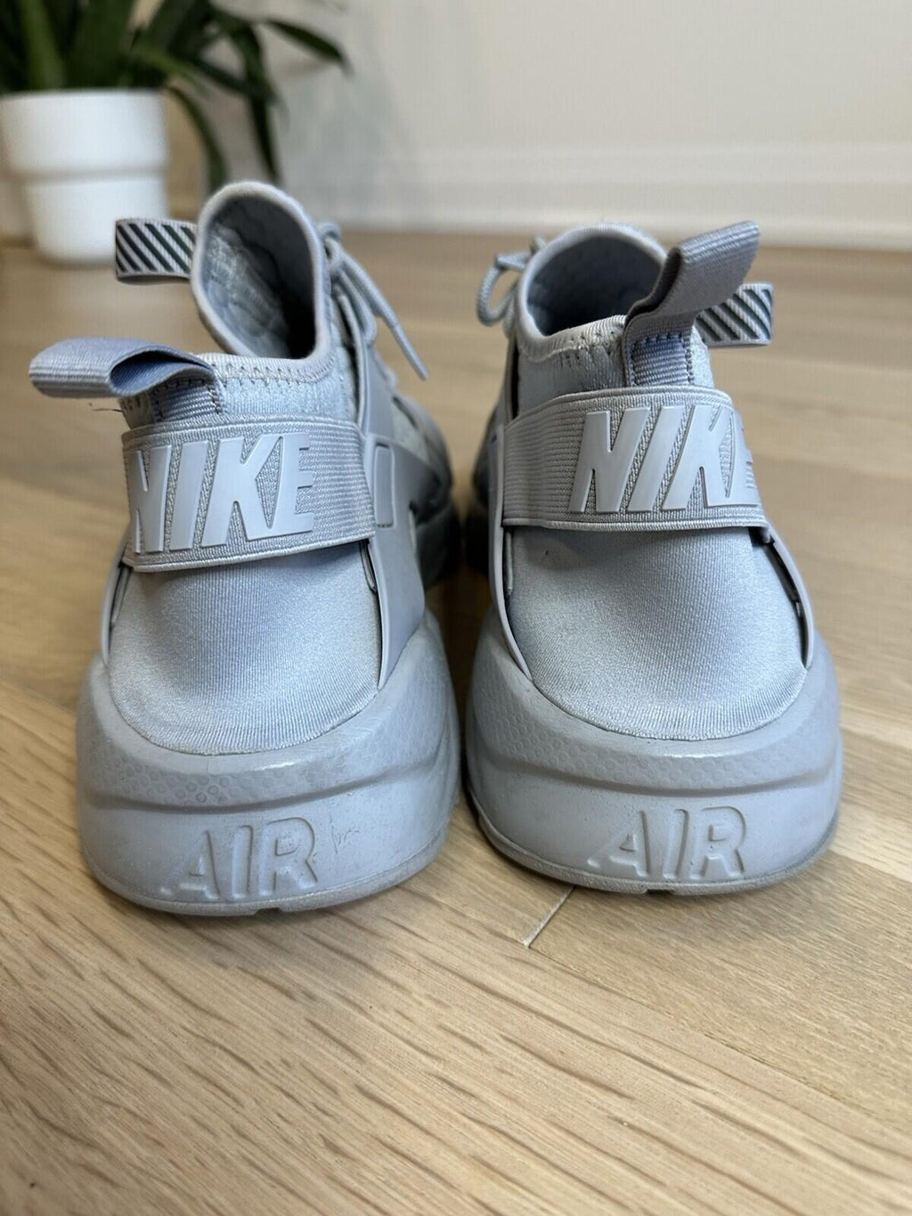 Nike Huarache Grey Men’s Size 13