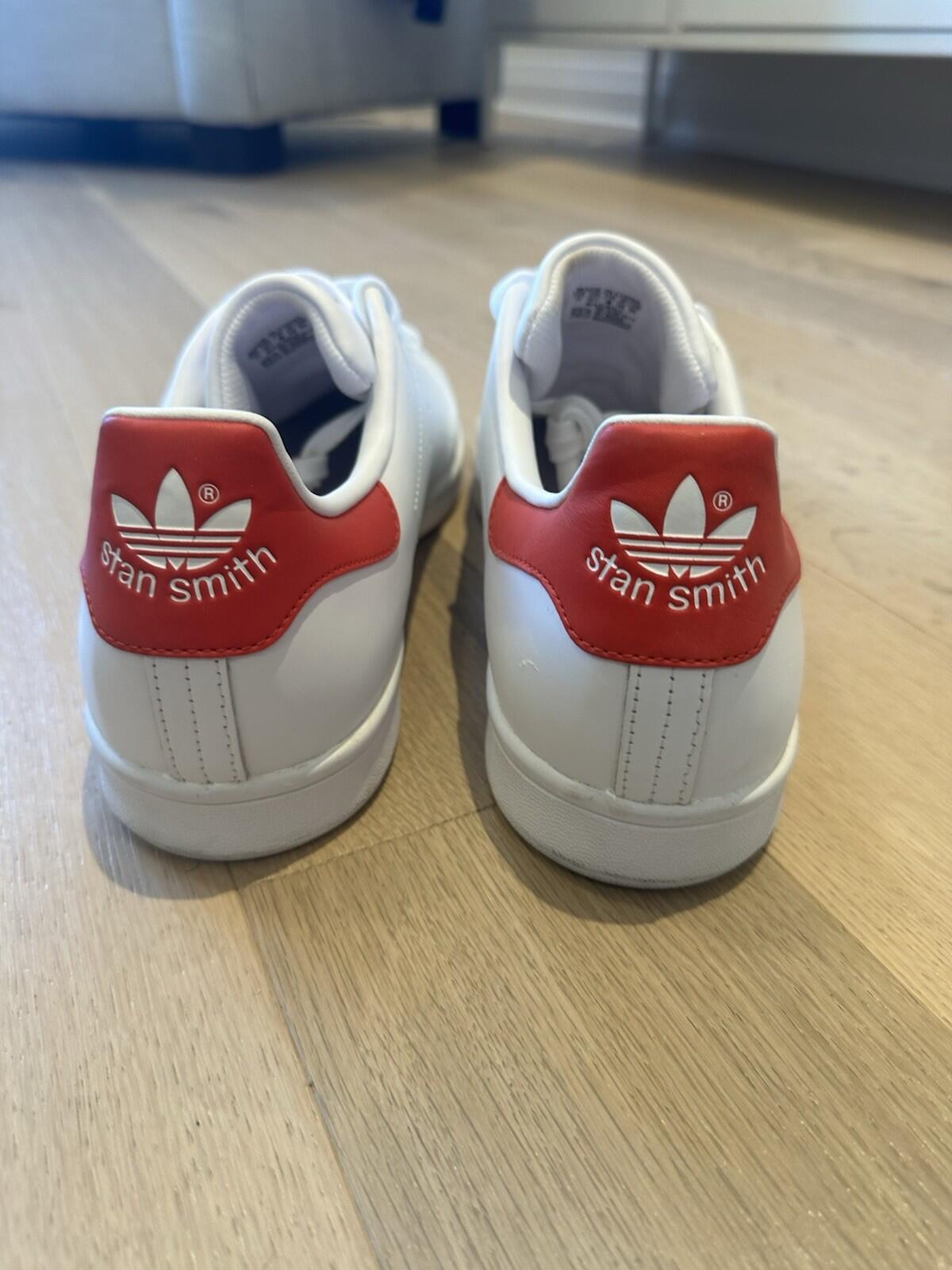 Stan Smith White & Scarlett Men’s Size 13