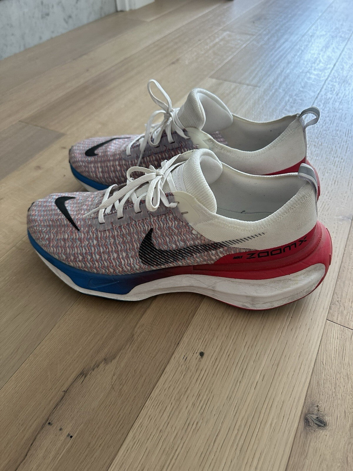 NIKE ZOOM X INVINCIBLE RUN FK 3 White/ Black-University Red Men’s 13 - Preowned
